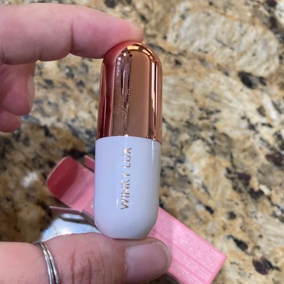 Winky Lux Matcha Balm Lip Balm - Pink and Green - Picture 6 of 6